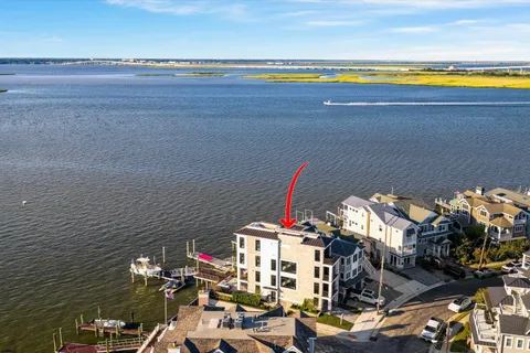 $4,450,000 | 233 West 17th Street, Ocean City, NJ 08226