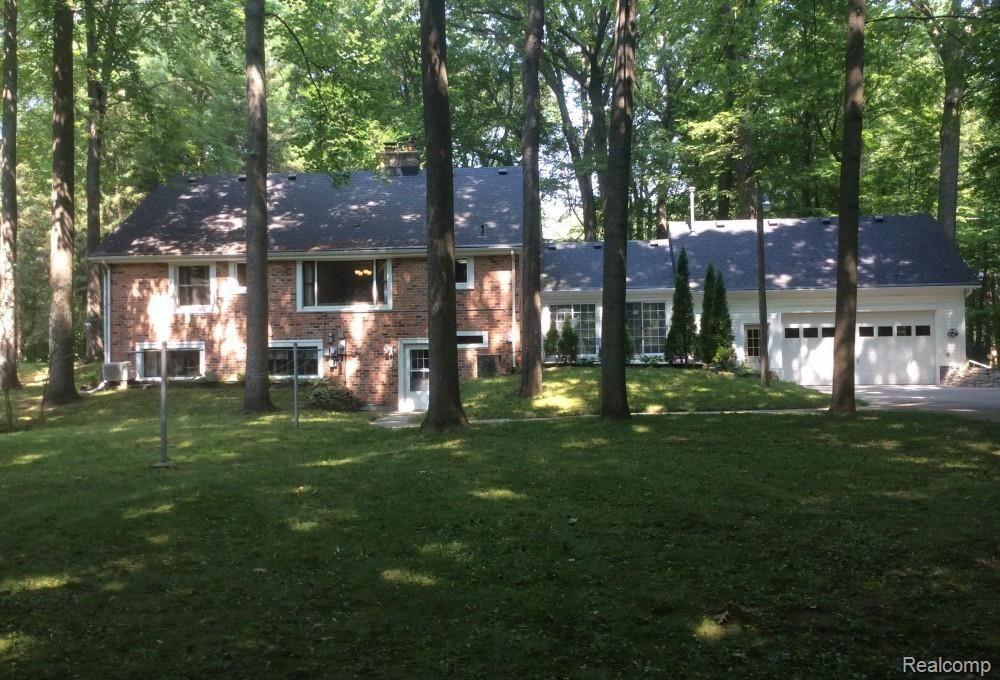 50630 Sass Road Chesterfield, MI 48047 - Photo 5 of 39