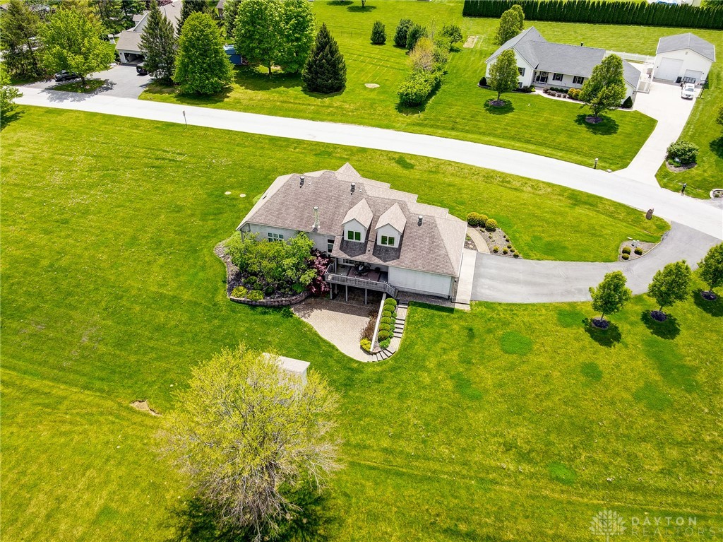 3998 Windy Ridge Drive Springfield, OH 45502 - Photo 5 of 69
