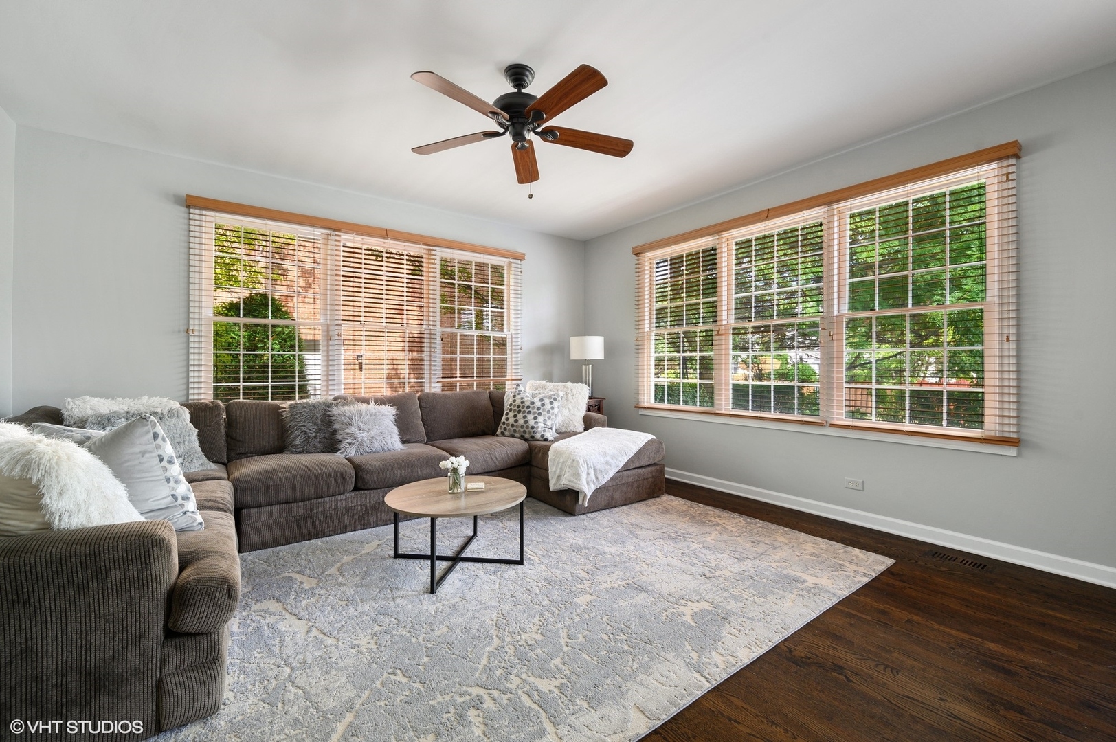 1549 Bluestem Lane Glenview, IL 60026 - Photo 13 of 51