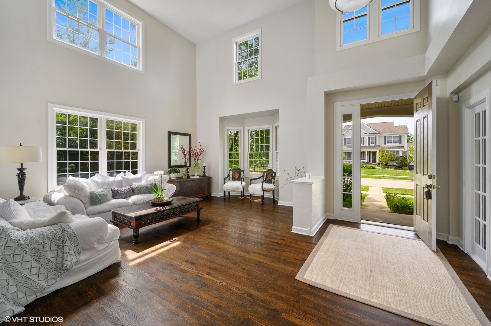 1549 Bluestem Lane Glenview, IL 60026 - Photo 3 of 51