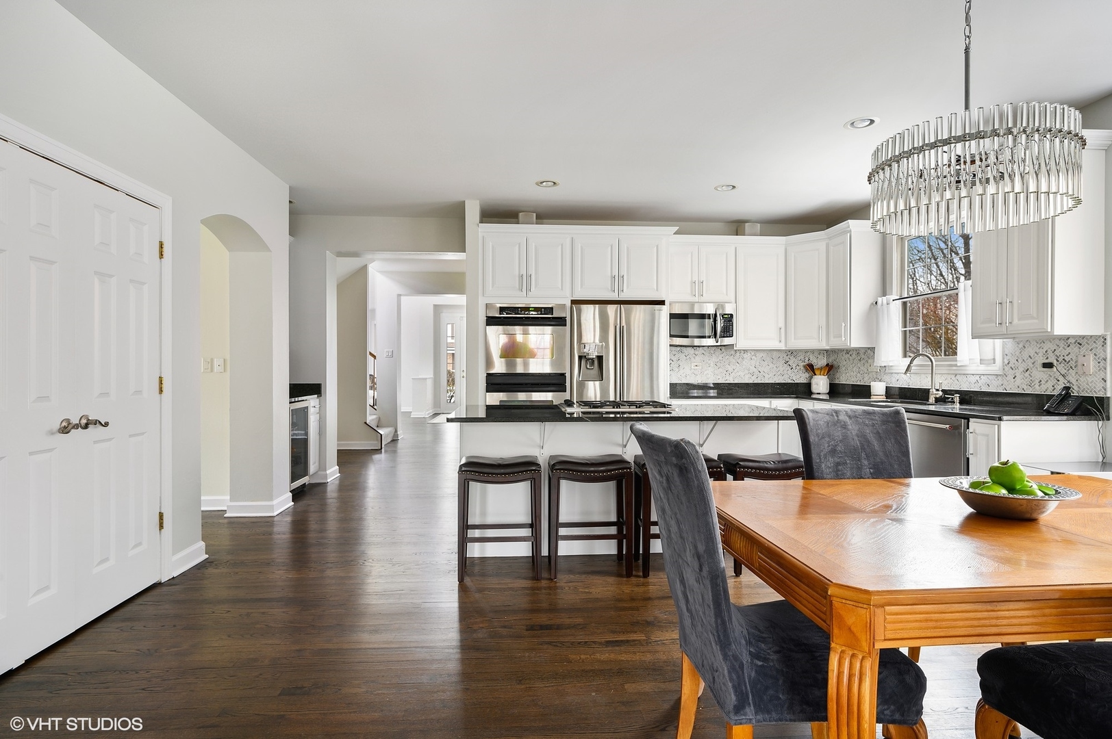 1549 Bluestem Lane Glenview, IL 60026 - Photo 10 of 51