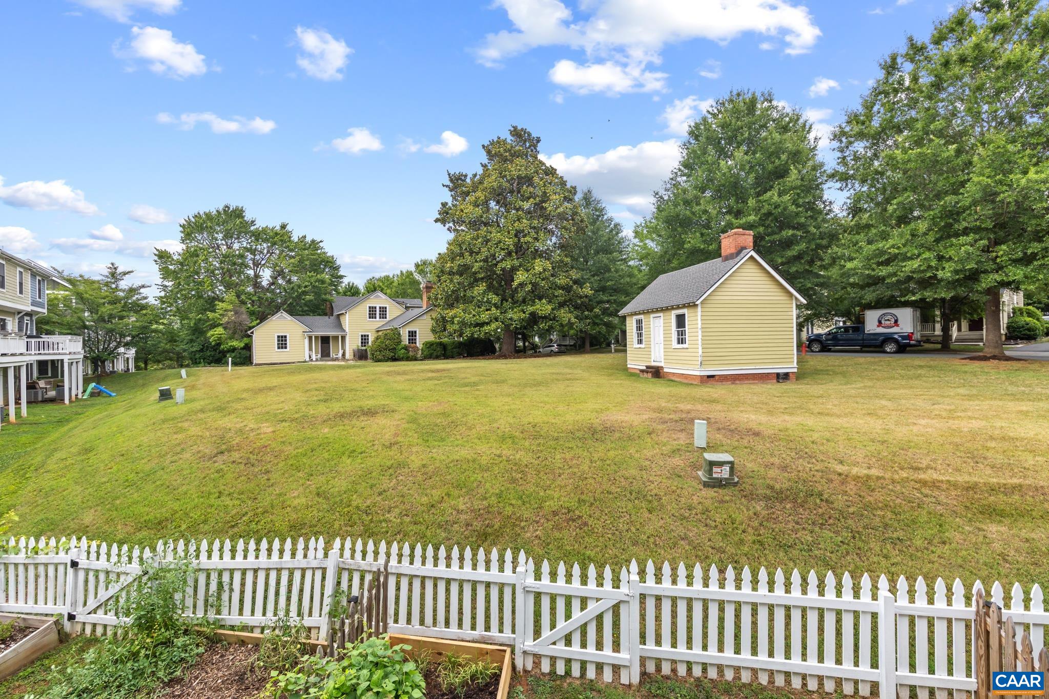 1690 Wickham Way Charlottesville, VA 22901 - Photo 15 of 50
