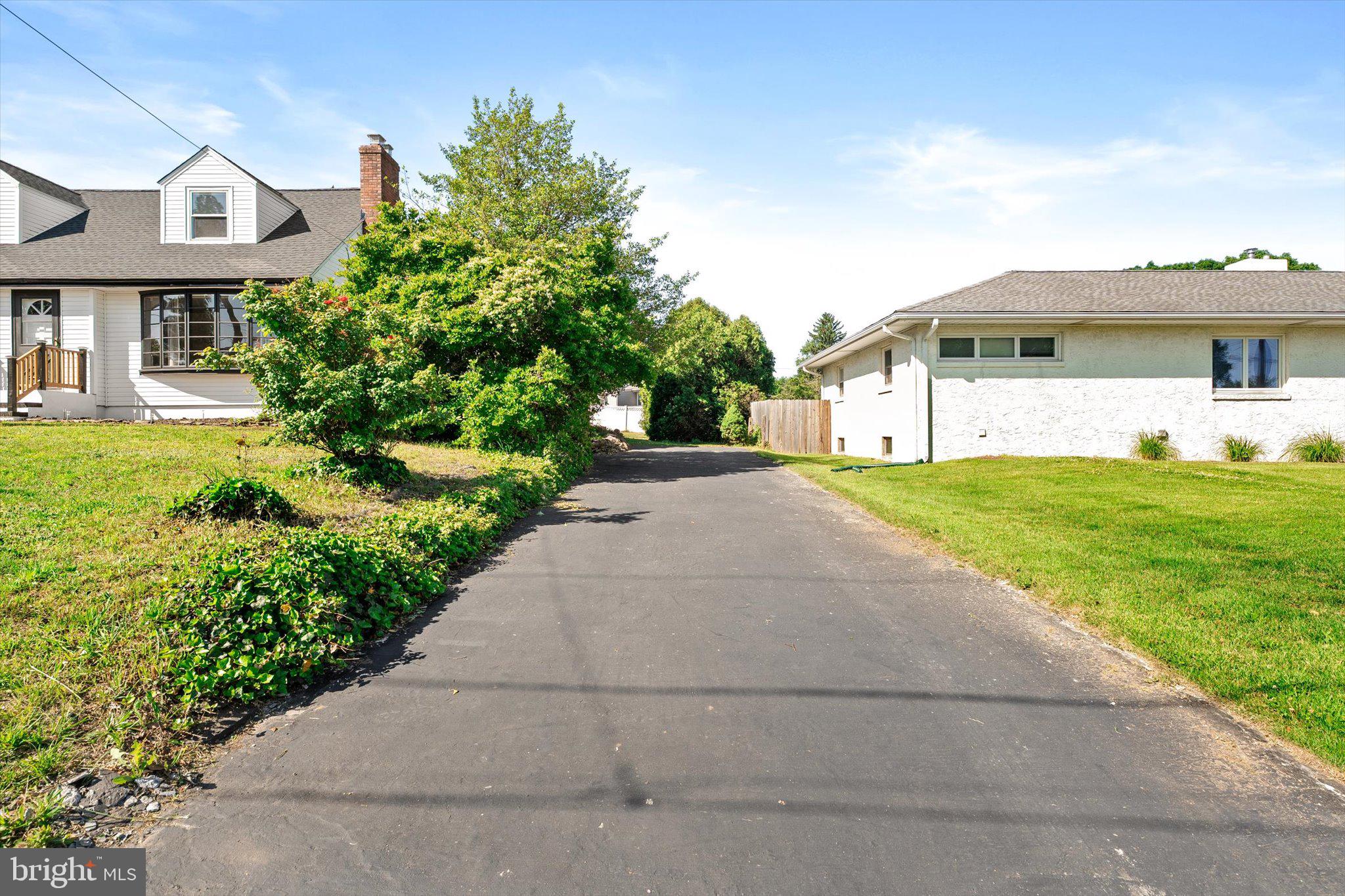 3639 State Extension Trenton, NJ 08619 - Photo 3 of 33 Charming drive to a serene home.