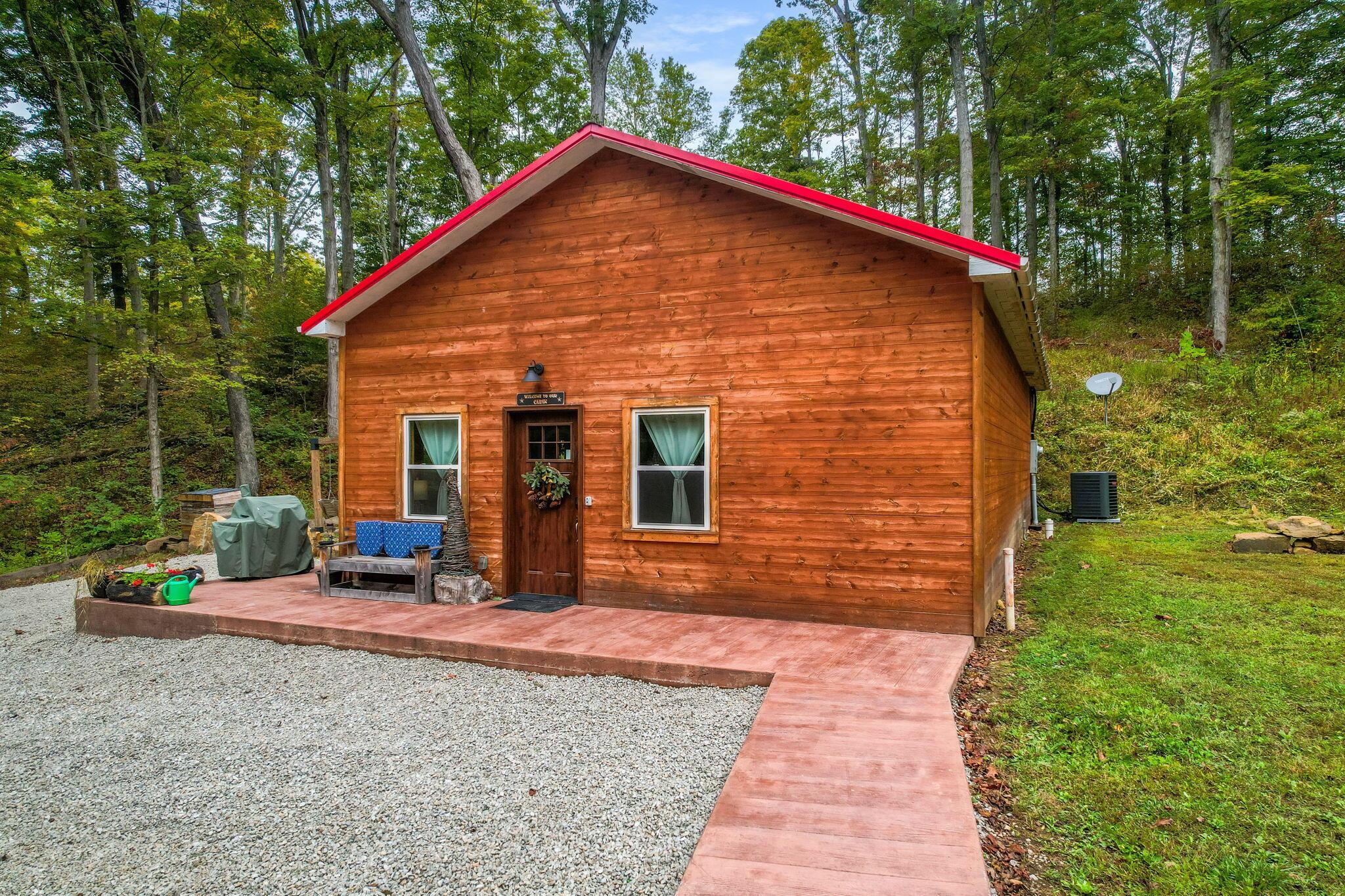 17978 Nixon Road Logan, OH 43138 - Photo 37 of 48 41-web-or-mls-DJI_0099