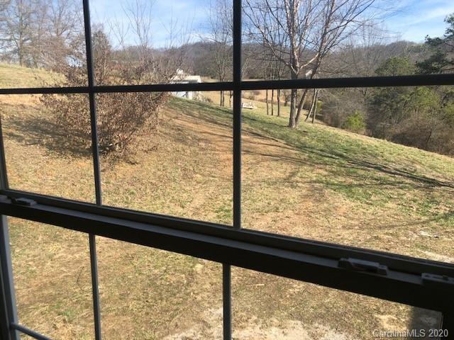 277 Fowler Lane Clyde, NC 28721 - Photo 21 of 25 Gallery Image 21