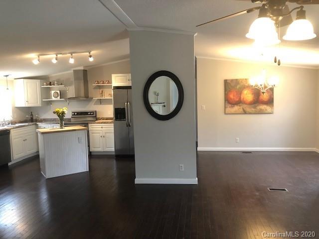 277 Fowler Lane Clyde, NC 28721 - Photo 8 of 25 Gallery Image 8