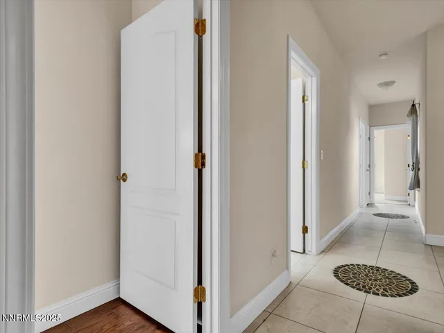 a outdoor space with lots of green space and plants