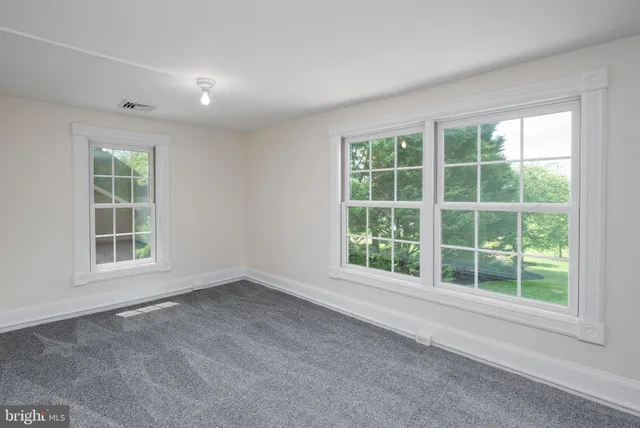 $603,000 | 423 Polly Drummond Hill Road, Newark, DE 19711