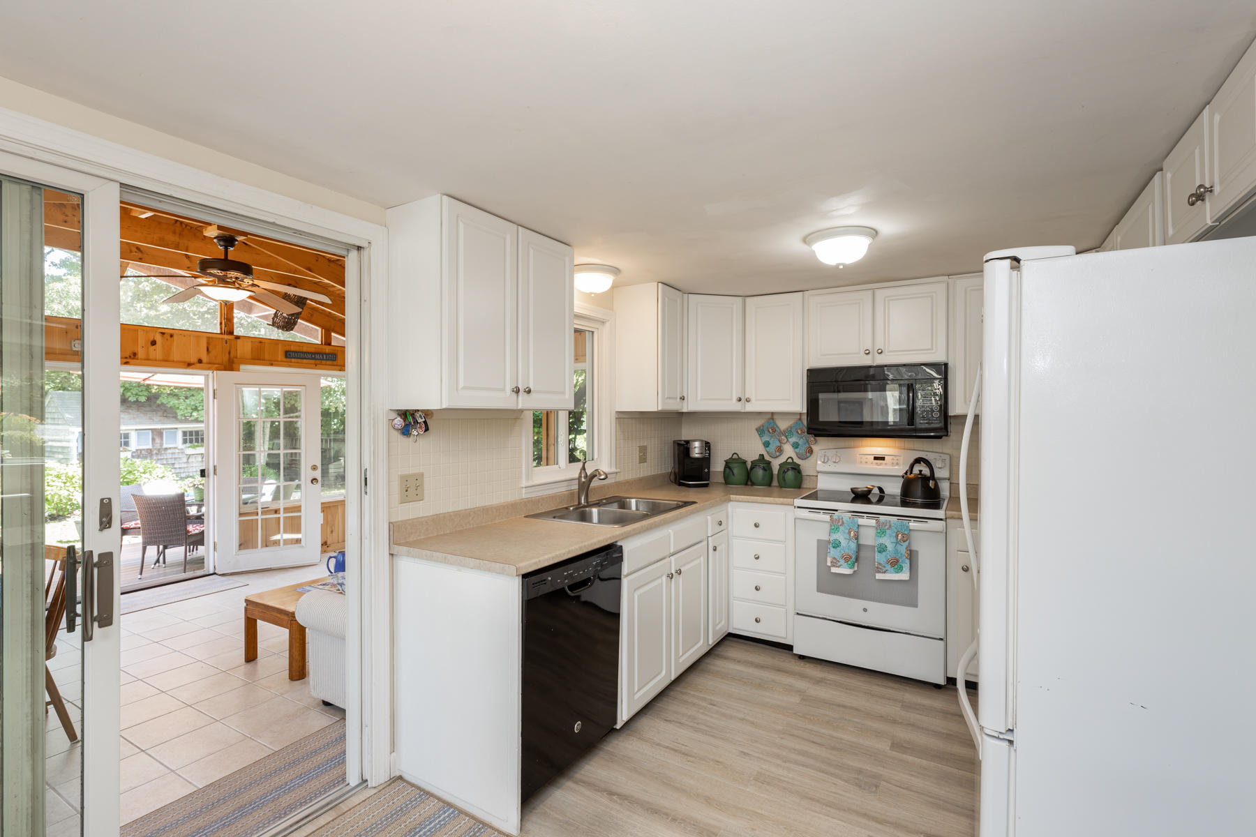 82 Nob Hill Road Chatham, MA 02633 - Photo 11 of 39 82NobHillRdChatham-5850