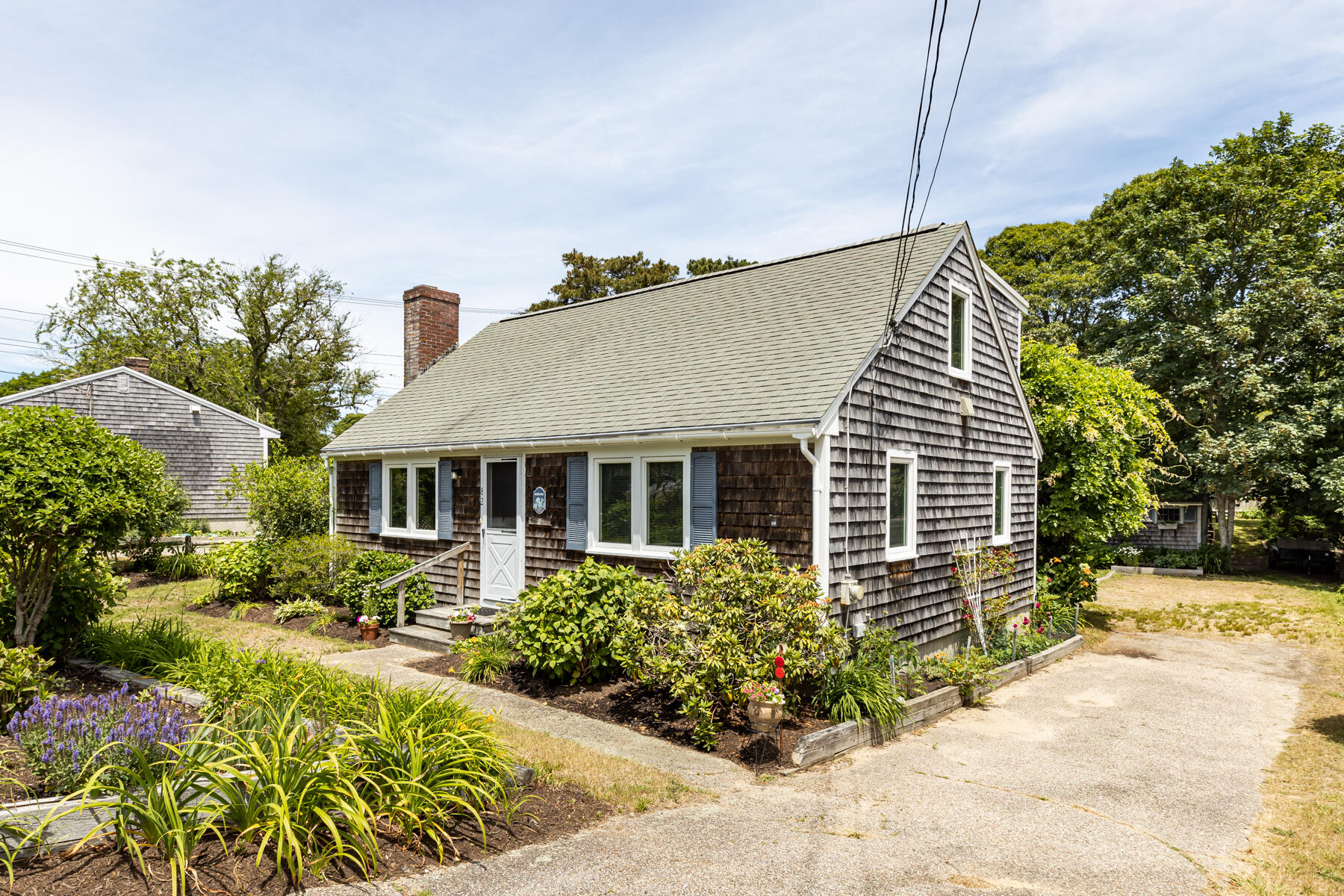 82 Nob Hill Road Chatham, MA 02633 - Photo 2 of 39 82NobHillRdChatham-5755