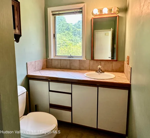 $525,000 | 40 Stonewall Ridge Road, Copake, NY 12516