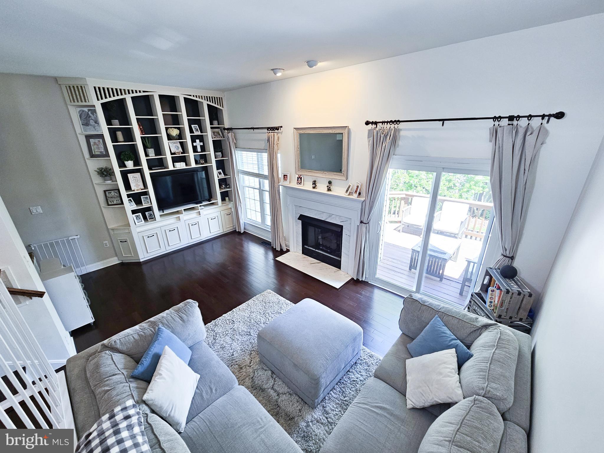 44115 Gala Circle Ashburn, VA 20147 - Photo 13 of 48