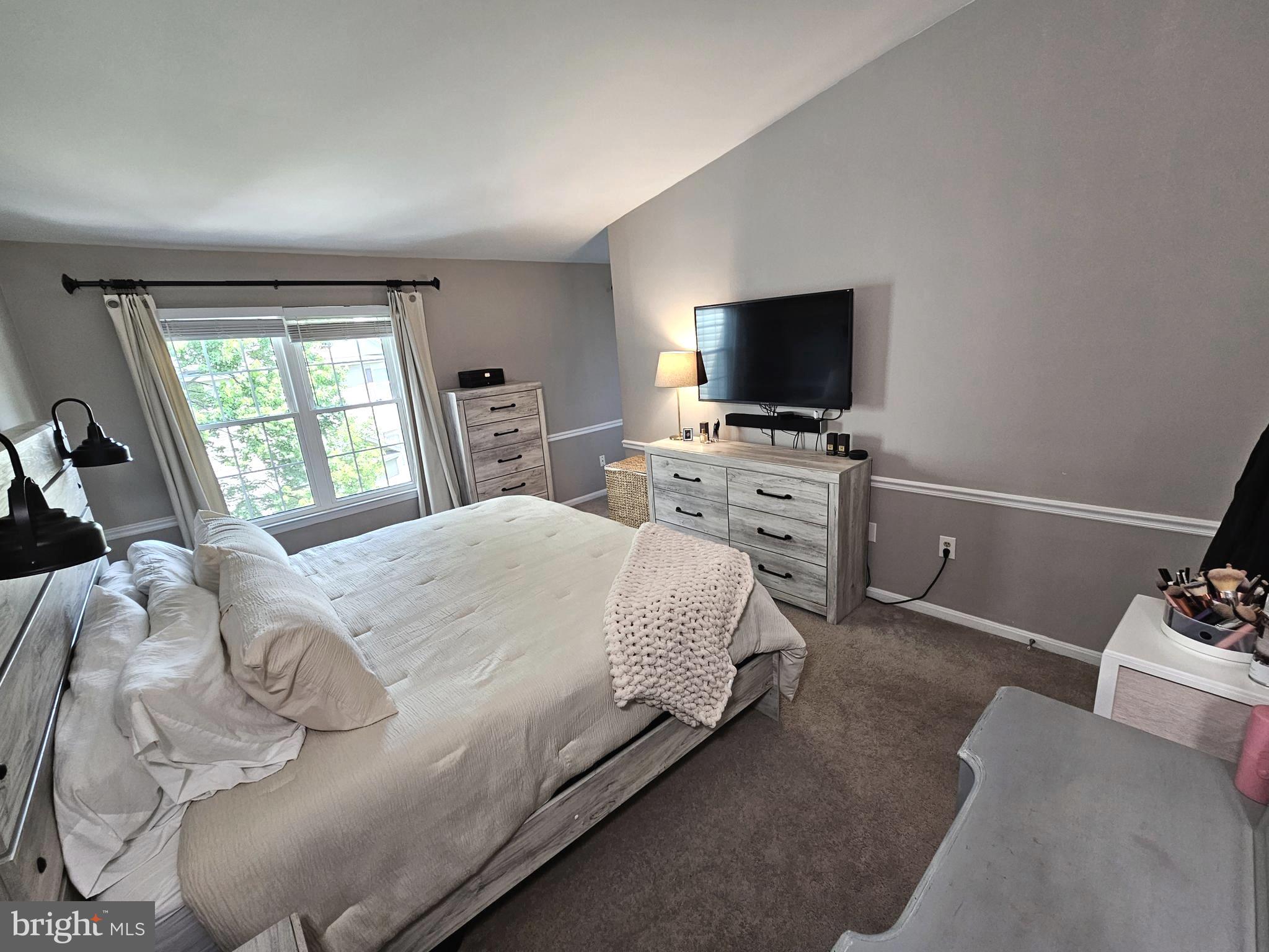 44115 Gala Circle Ashburn, VA 20147 - Photo 32 of 48