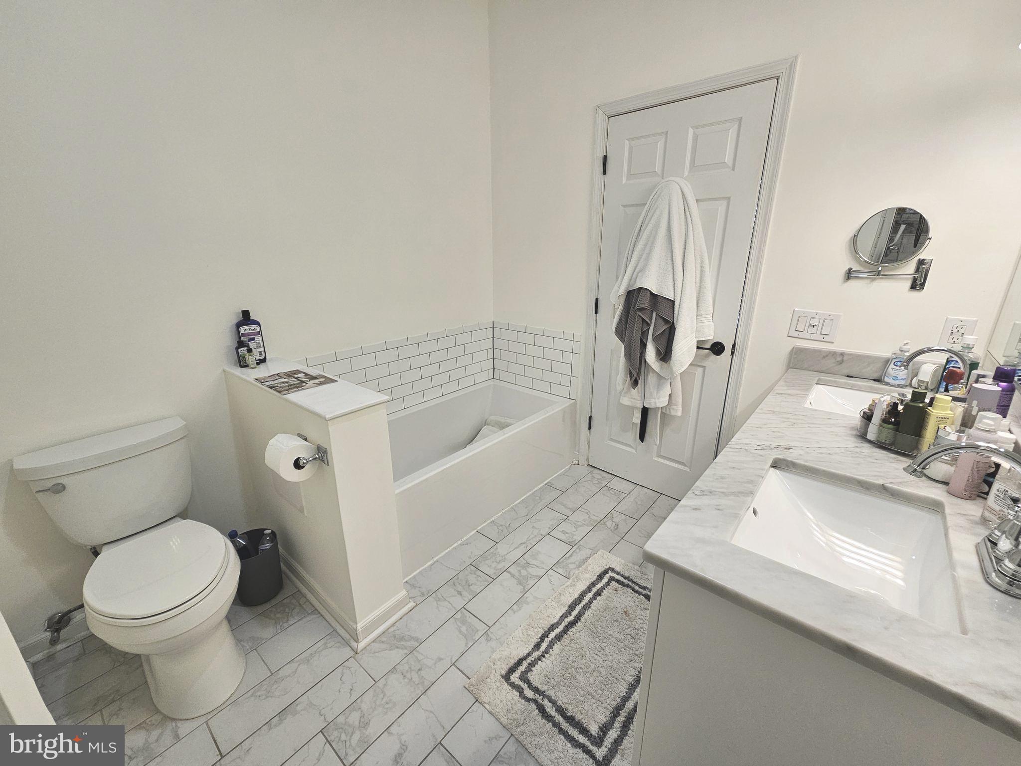 44115 Gala Circle Ashburn, VA 20147 - Photo 39 of 48