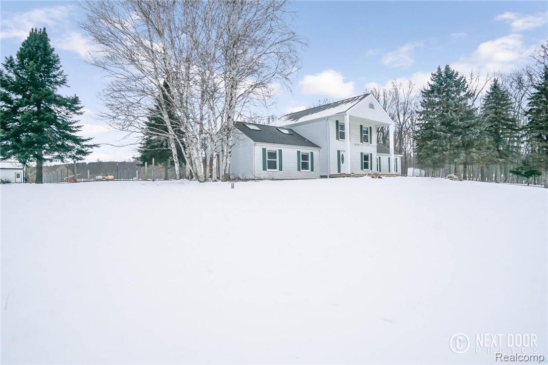 3162 Old Lange Road Howell, MI 48843 - Photo 36 of 56 DSC04176.jpg