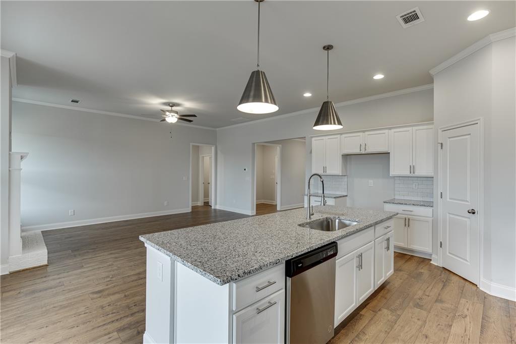 210 Oakdale Road Jefferson, GA 30549 - Photo 14 of 59 Gallery Image 14