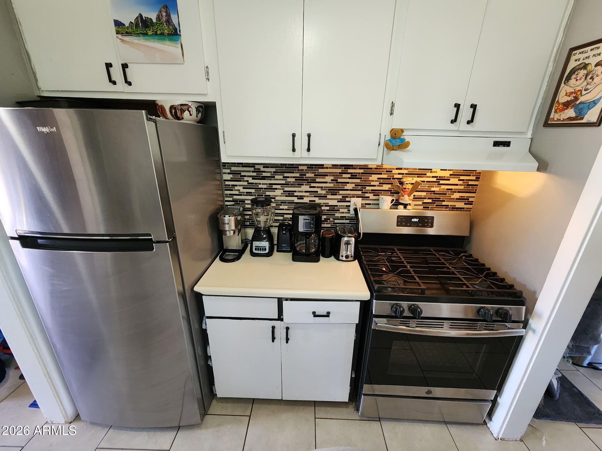 240 West 3rd Avenue Ajo, AZ 85321 - Photo 4 of 25 2135569612306089317