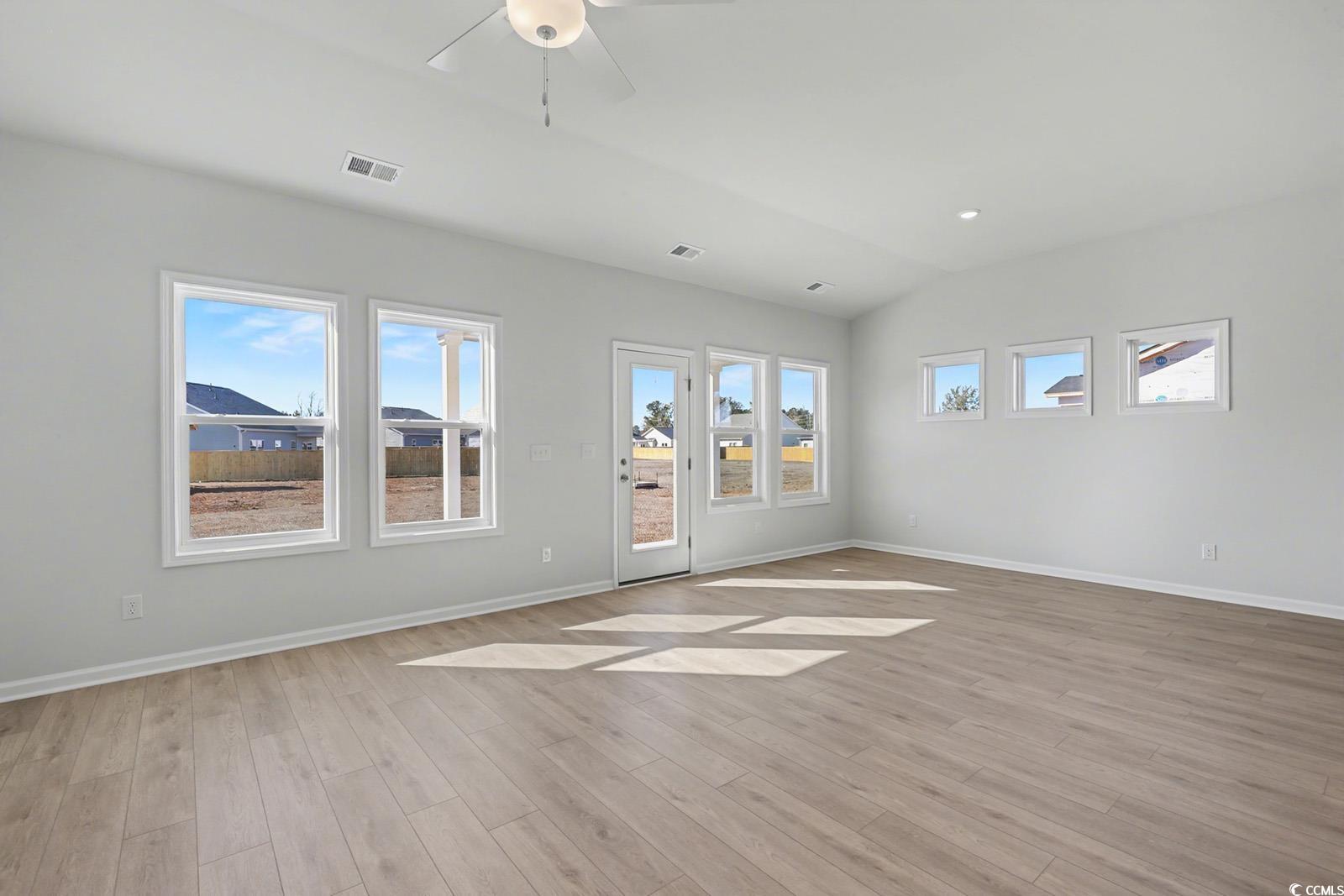 235 Sundrop Way Conway, SC 29526 - Photo 8 of 24 Gallery Image 8