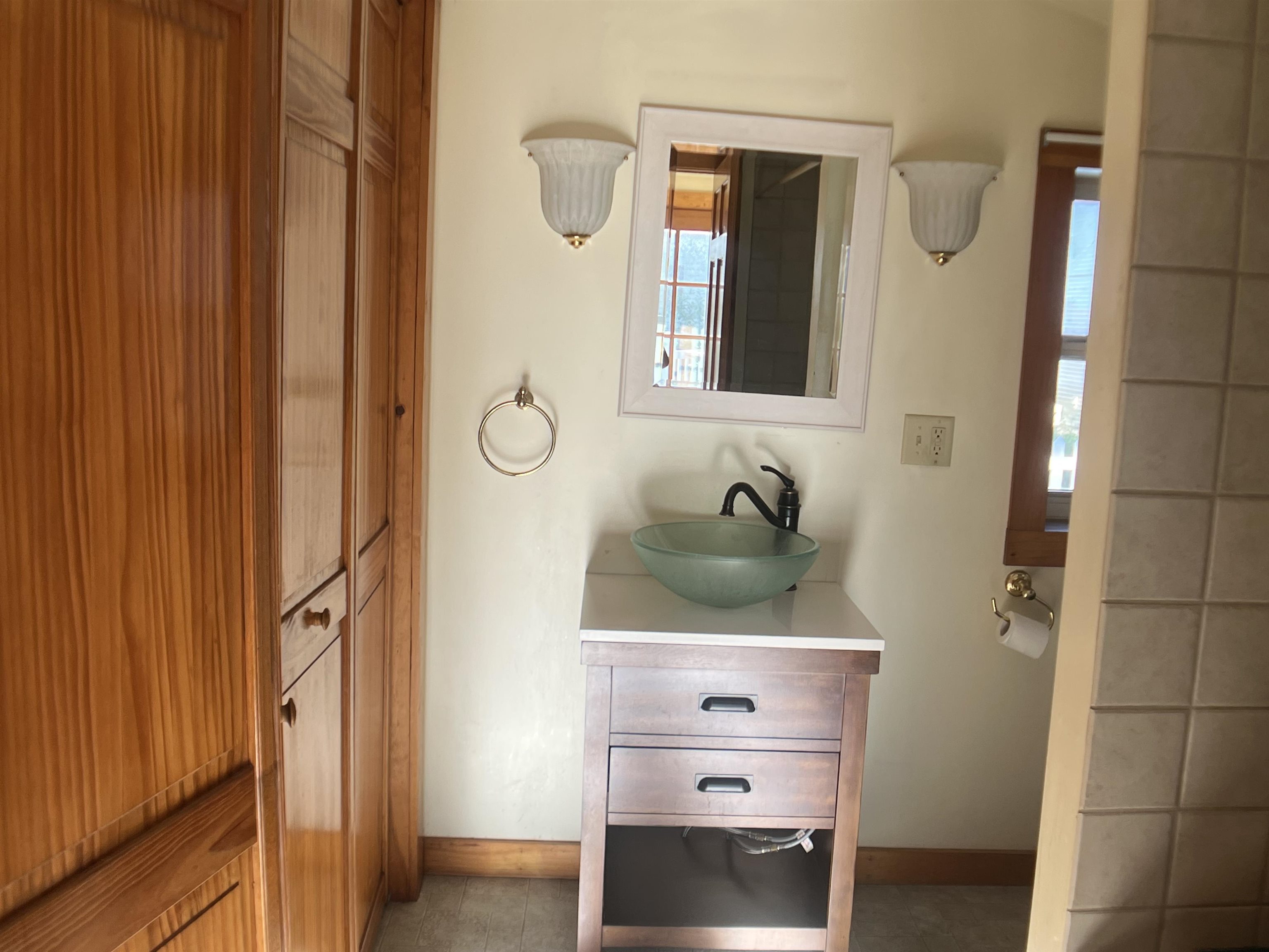 378 Lake Rd Street St. Albans, VT 05478 - Photo 12 of 20