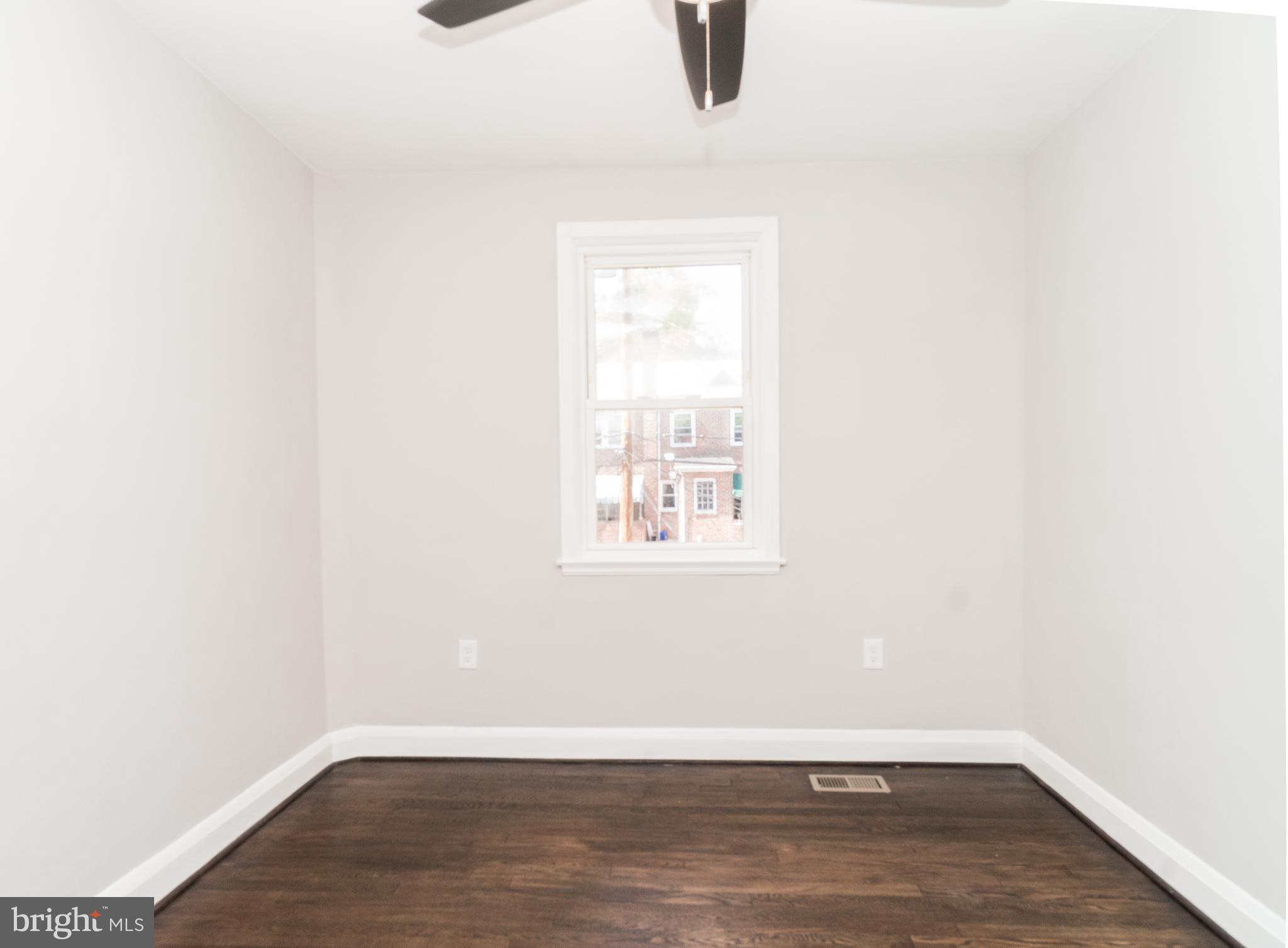 1516 Roundhill Road Baltimore, MD 21218 - Photo 23 of 30 Bedroom