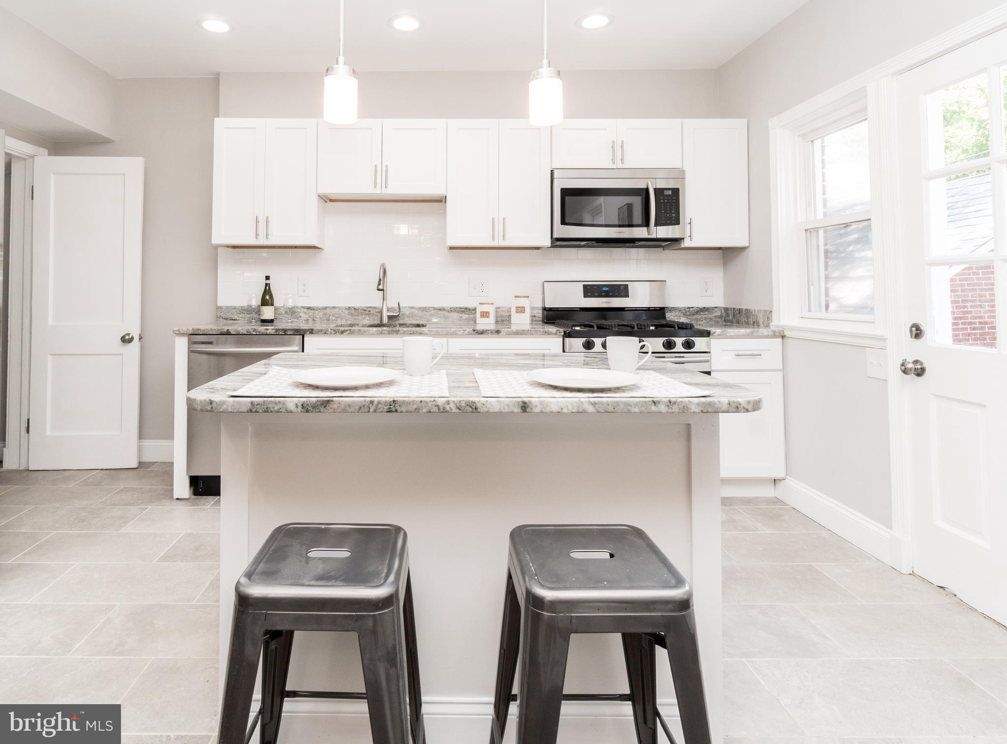 1516 Roundhill Road Baltimore, MD 21218 - Photo 10 of 30 Kitchen