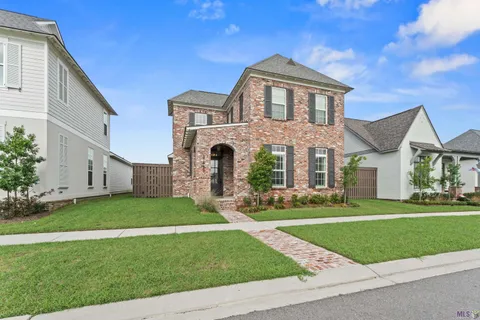 $814,700 | 13820 Woody Creek Drive, Baton Rouge, LA 70810
