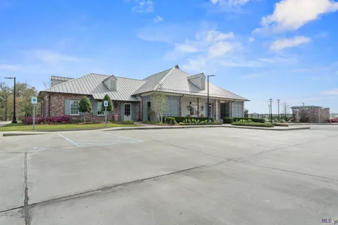 $814,700 | 13820 Woody Creek Drive, Baton Rouge, LA 70810