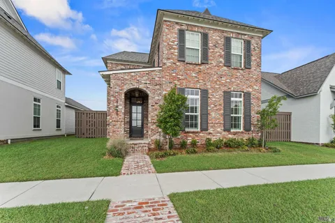 $814,700 | 13820 Woody Creek Drive, Baton Rouge, LA 70810