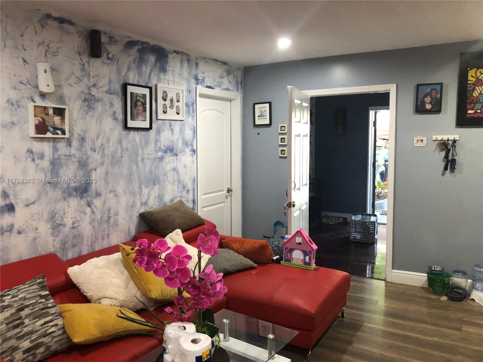 2231 Southwest 57th Court Miami, FL 33155 - Photo 6 of 12