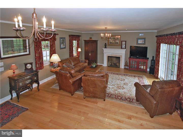 309 Locktown Road Flemington, NJ 08822 - Photo 4 of 25