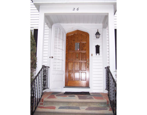 26 Pinehurst Road Holyoke, MA 01040 - Photo 2 of 21 Gallery Image 2