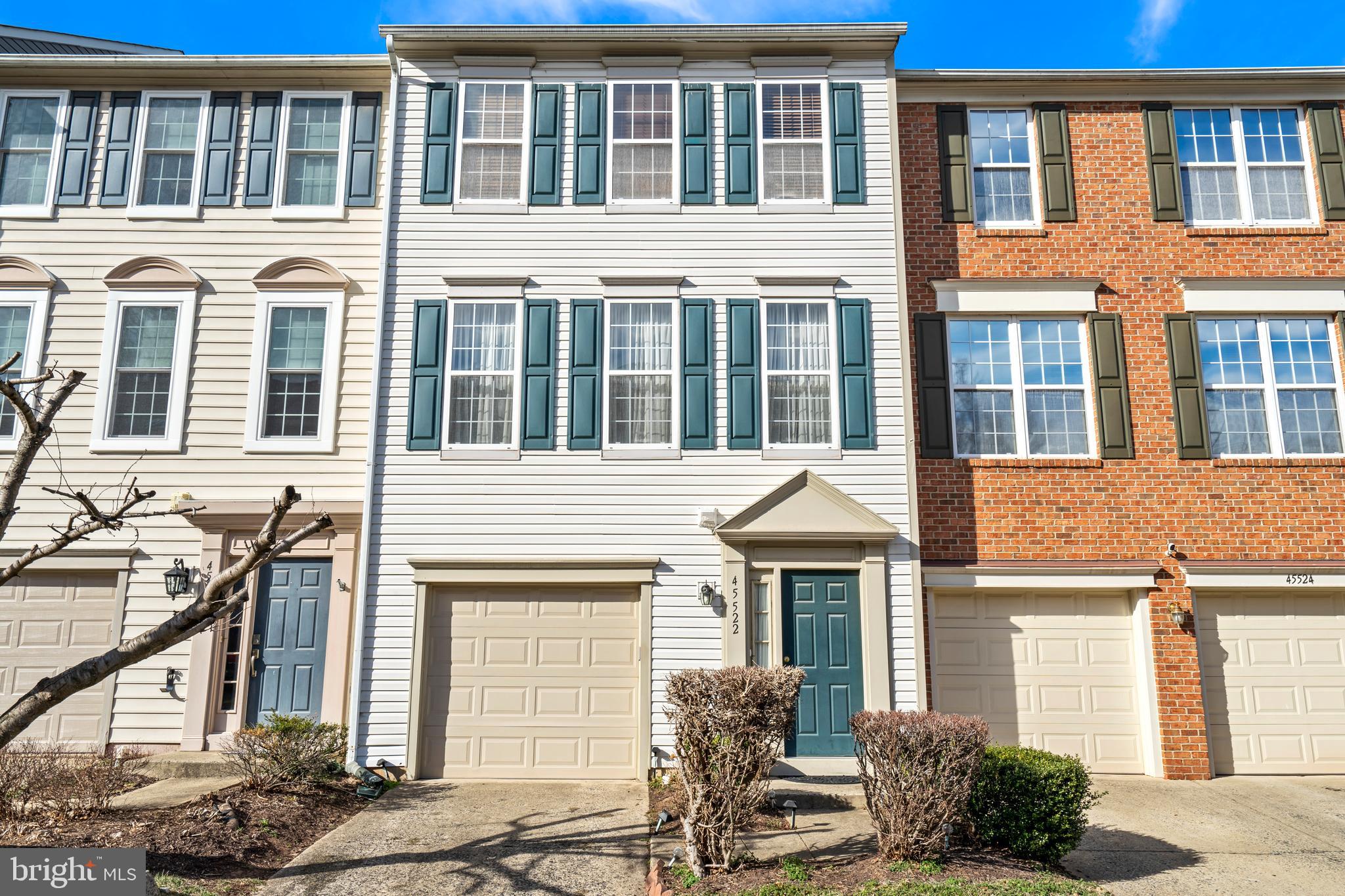 45522 Overmountain Square Sterling, VA 20164 - Photo 5 of 17