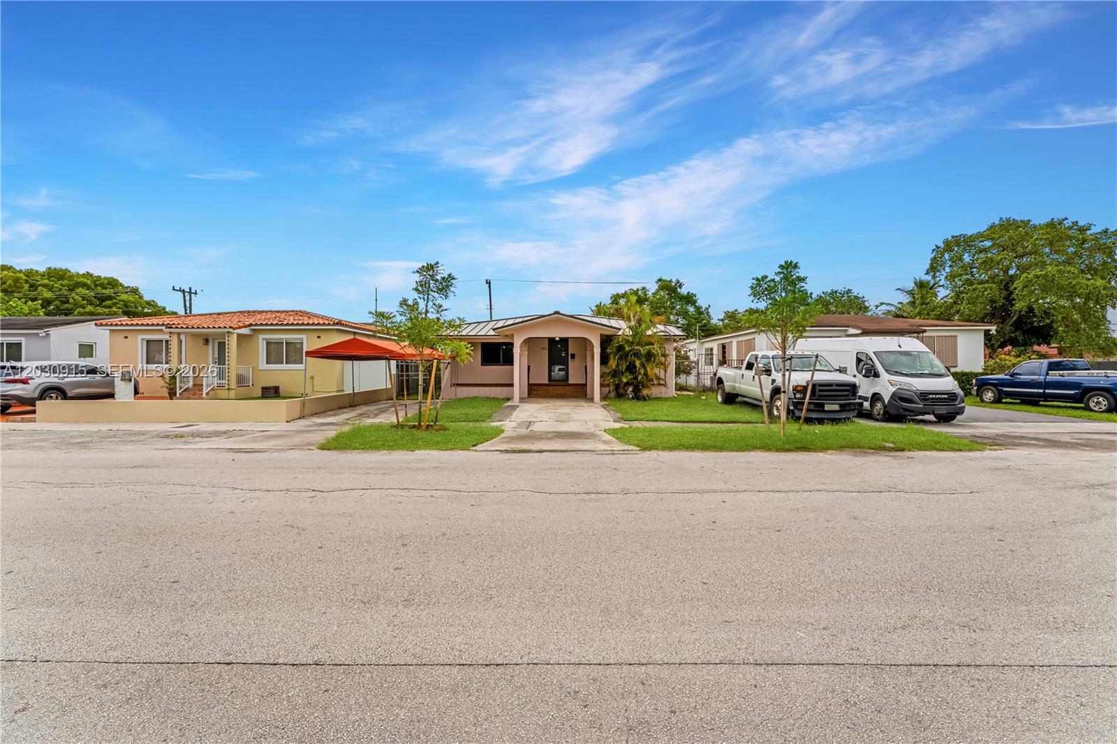 121 Southwest 71st Avenue Miami, FL 33144 - Photo 21 of 32