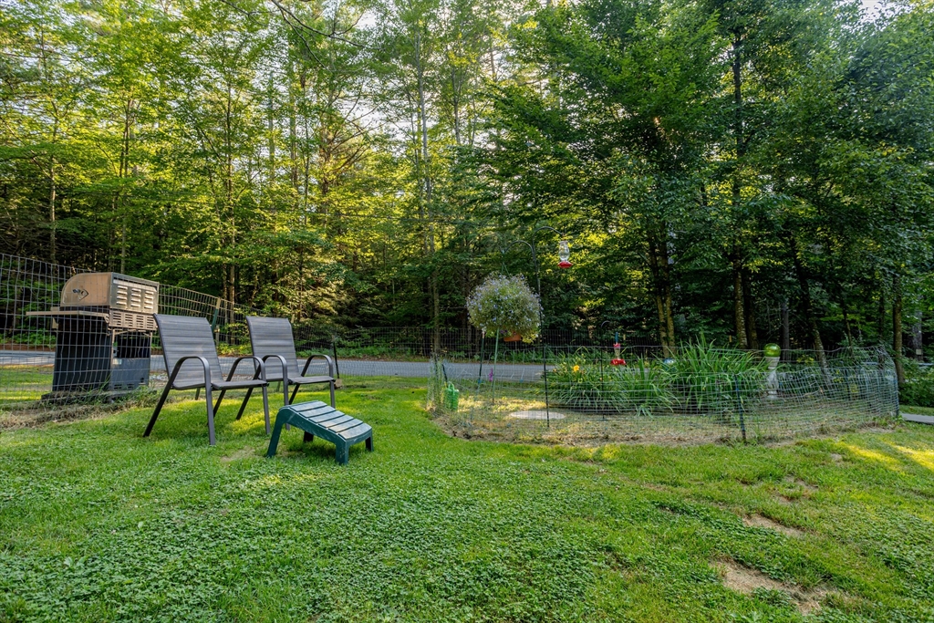 128 North Fitzwilliam Road Royalston, MA 01368 - Photo 26 of 36