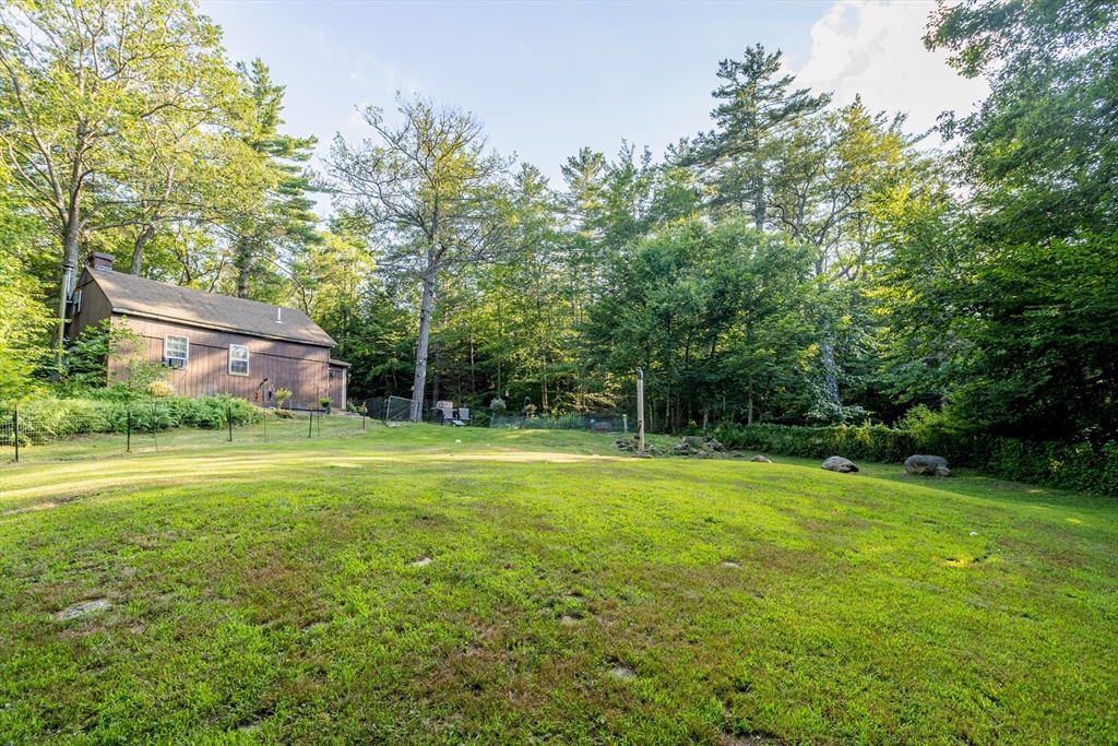 128 North Fitzwilliam Road Royalston, MA 01368 - Photo 27 of 36