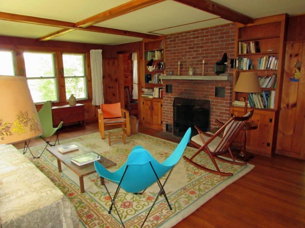 320 Wallston Road Tenants Harbor, ME 04860 - Photo 17 of 25 The main living room.