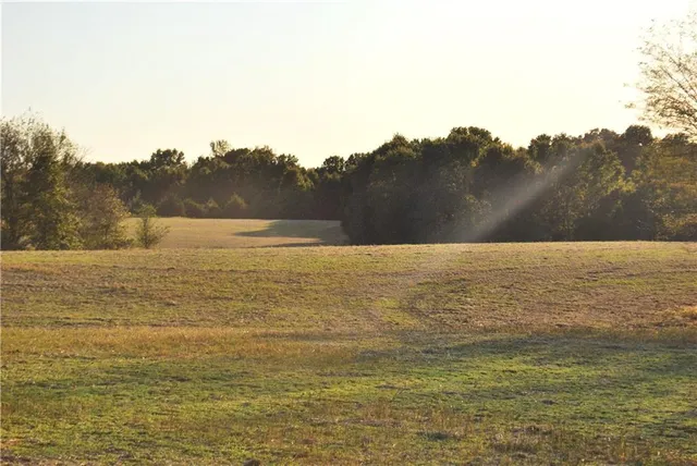 $1,512,495 | 0 M Highway, Purdin, MO 64674