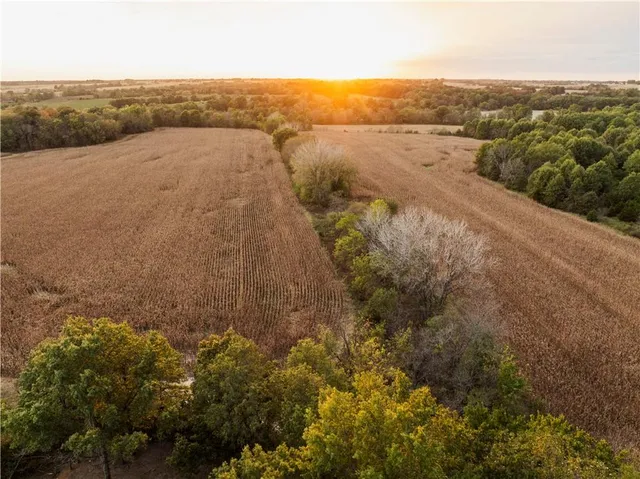 $1,512,495 | 0 M Highway, Purdin, MO 64674