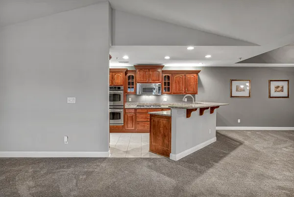 $2,375 | 4666 Sagewood Circle, Unit 3, Pleasant Prairie, WI 53158