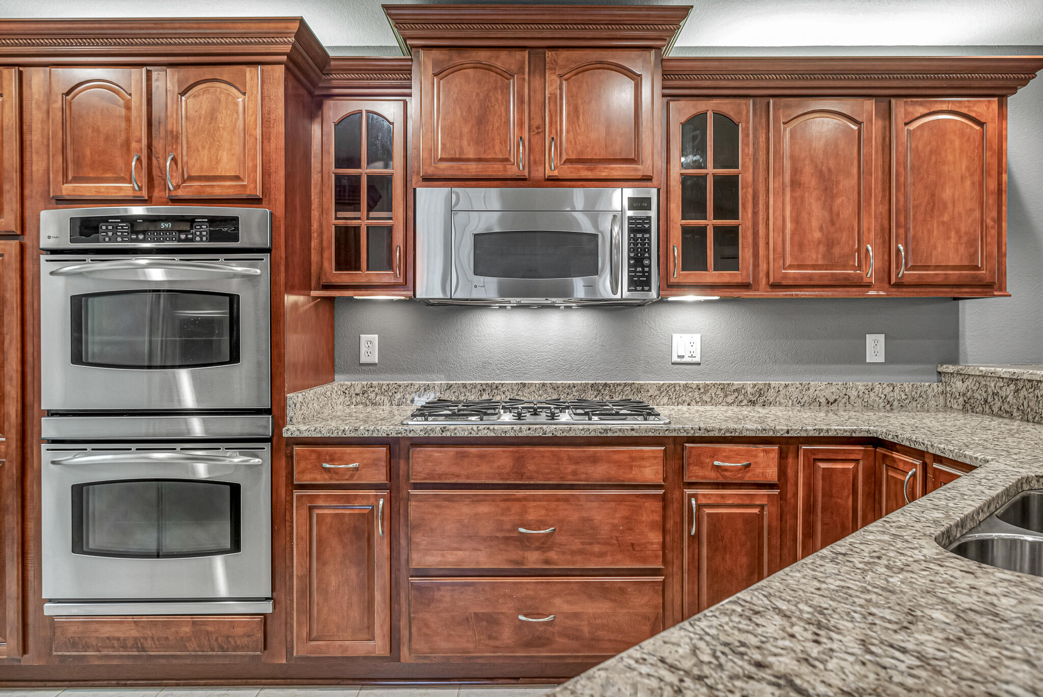 4666 Sagewood Circle, Unit 3 Pleasant Prairie, WI 53158 - Photo 32 of 41 Kitchen