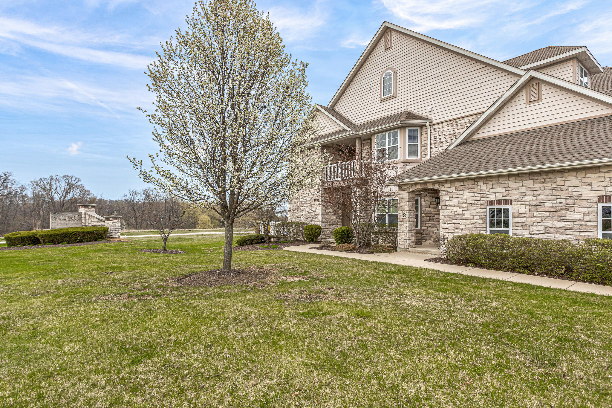 4666 Sagewood Circle, Unit 3 Pleasant Prairie, WI 53158 - Photo 37 of 41 Exterior