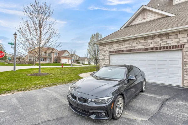 $2,375 | 4666 Sagewood Circle, Unit 3, Pleasant Prairie, WI 53158