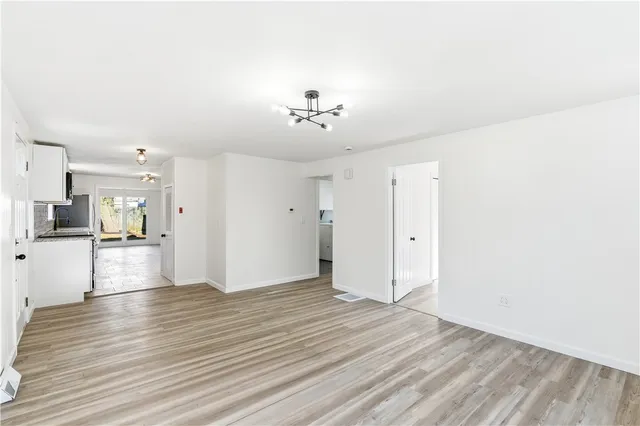 $377,777 | 123 Payton Avenue, Warwick, RI 02889