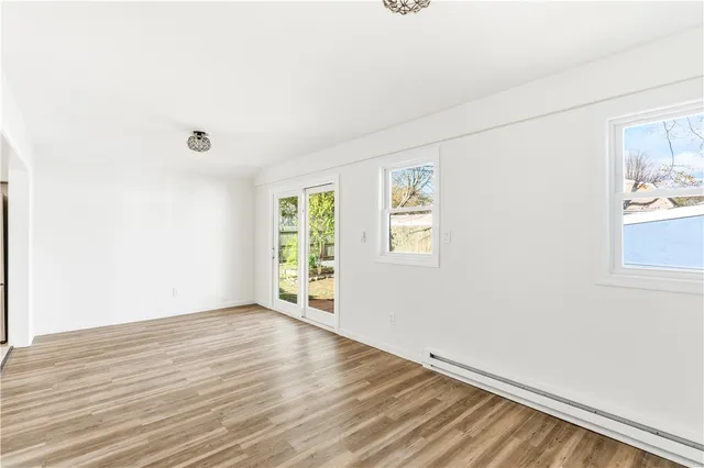 $377,777 | 123 Payton Avenue, Warwick, RI 02889