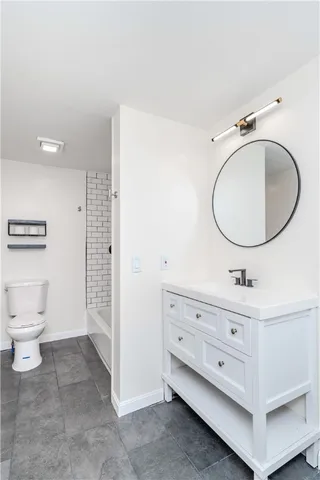 $377,777 | 123 Payton Avenue, Warwick, RI 02889