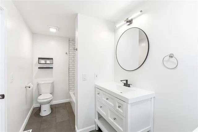 $377,777 | 123 Payton Avenue, Warwick, RI 02889