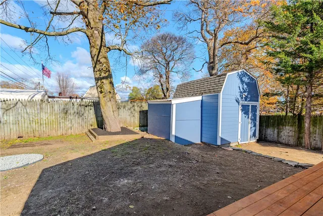 $377,777 | 123 Payton Avenue, Warwick, RI 02889