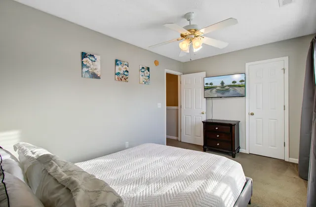 $325,000 | 230 Lindy Creek Road, Goose Creek, SC 29445