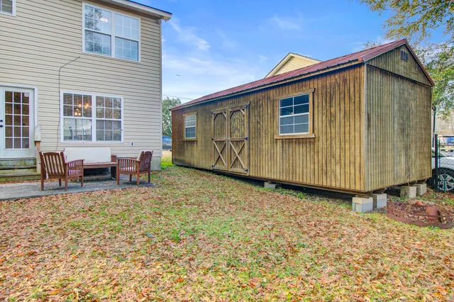 $325,000 | 230 Lindy Creek Road, Goose Creek, SC 29445